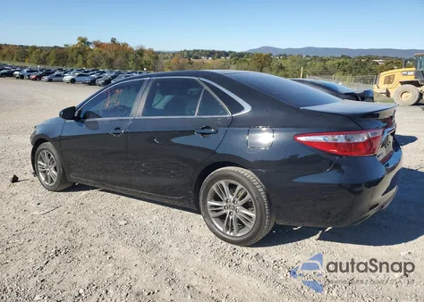 2017 Toyota Camry Le z USA, uszkodzony, nr VIN 4T1BF1FK3HU420132